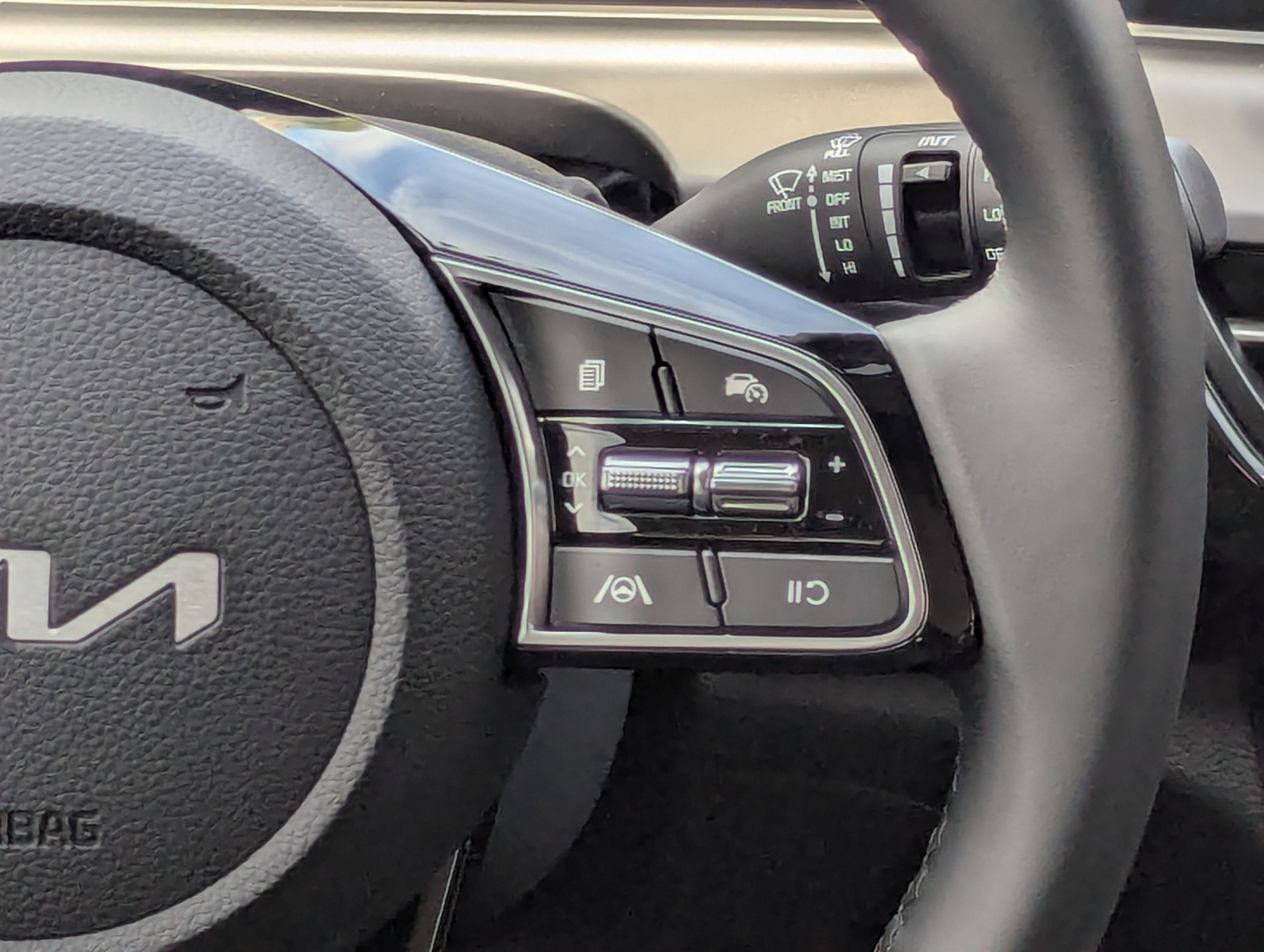 2026 Kia Seltos S photo 4