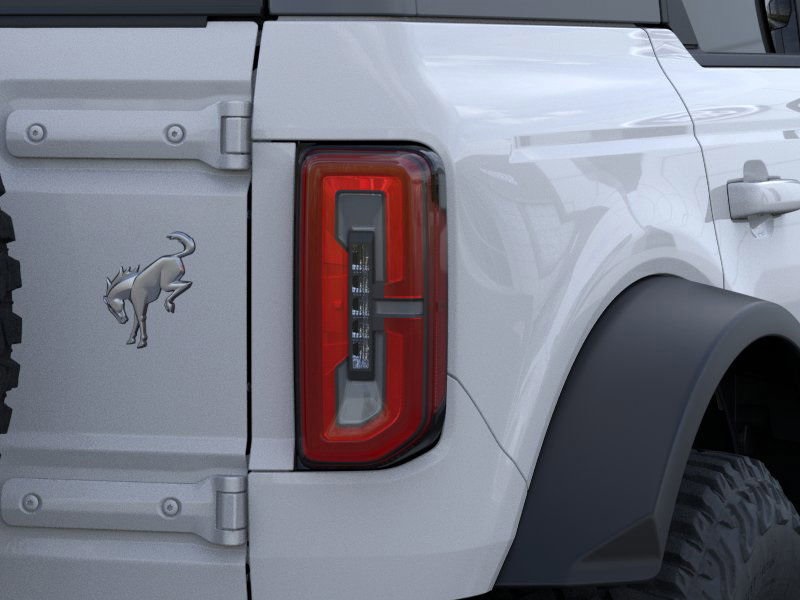2025 Ford Bronco Outer Banks photo 22