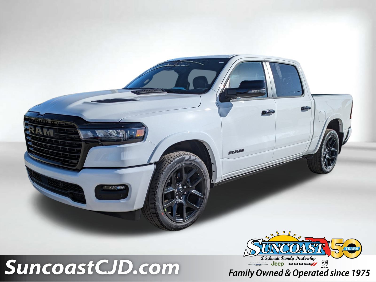 2026 RAM Ram 1500 Pickup Laramie's photo