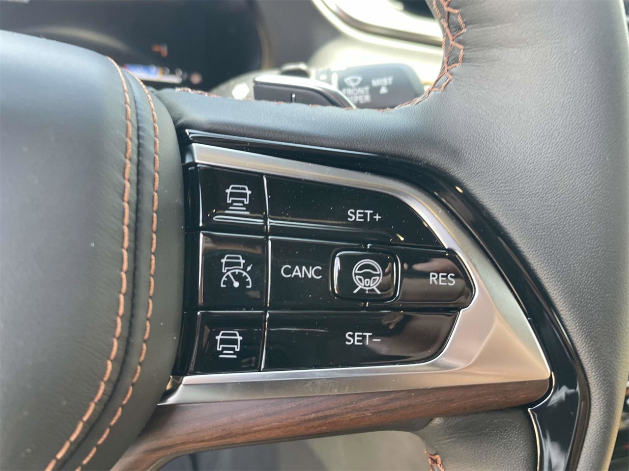 2025 Jeep Grand Cherokee L Summit photo 29