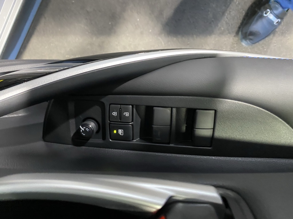 2025 Toyota Corolla XSE photo 30