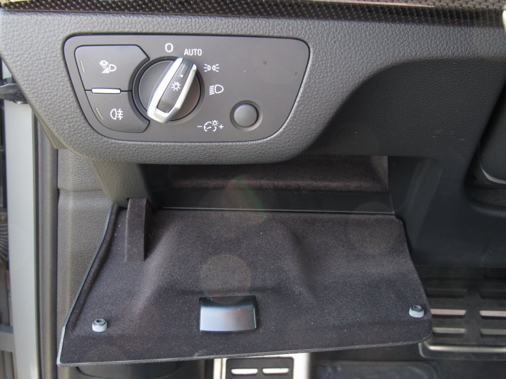 2022 Audi SQ5 Premium Plus photo 32