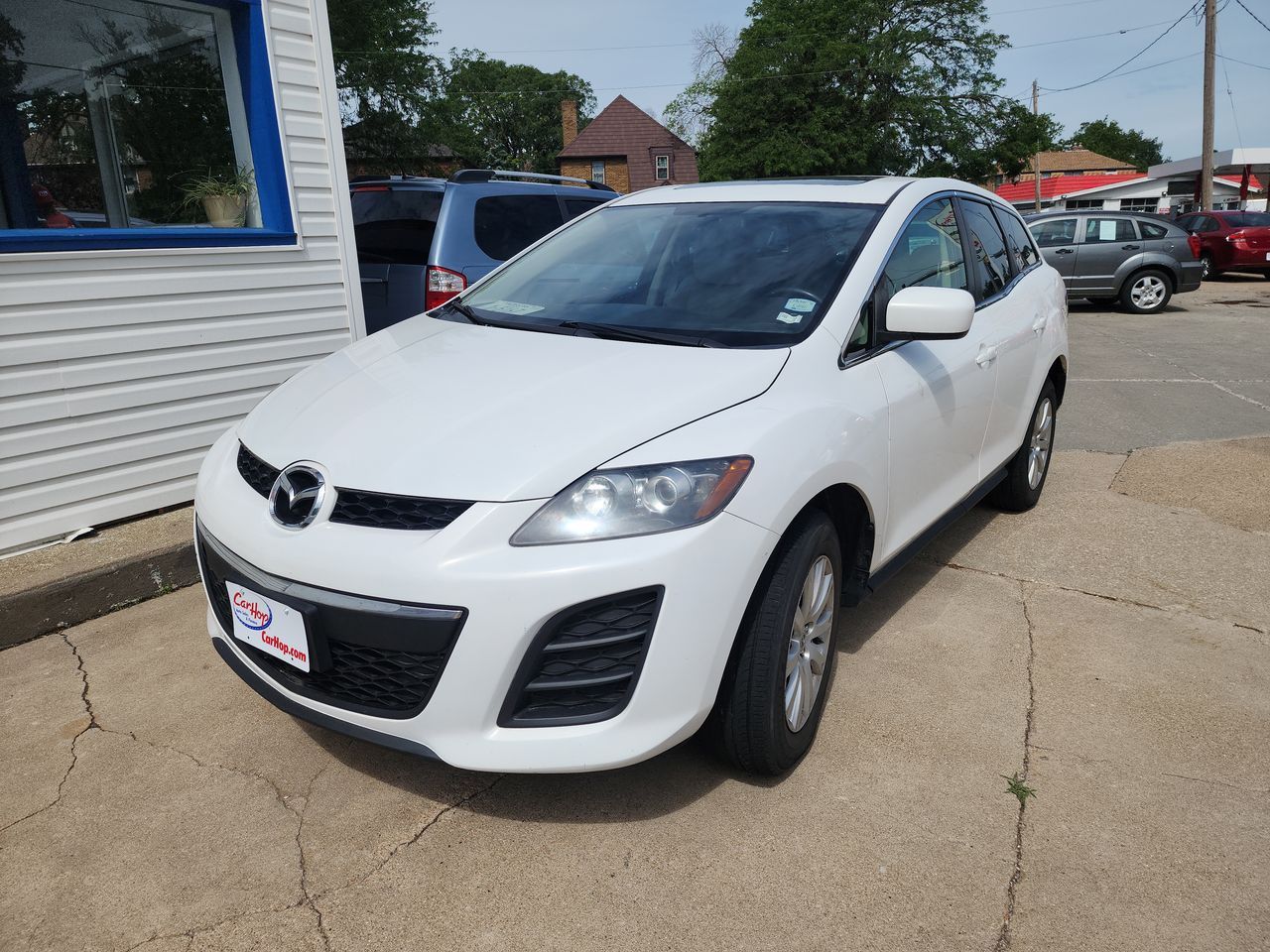 Used 2011 White Mazda  image 1