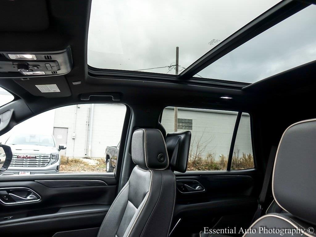 2023 GMC YUKON - Image 10