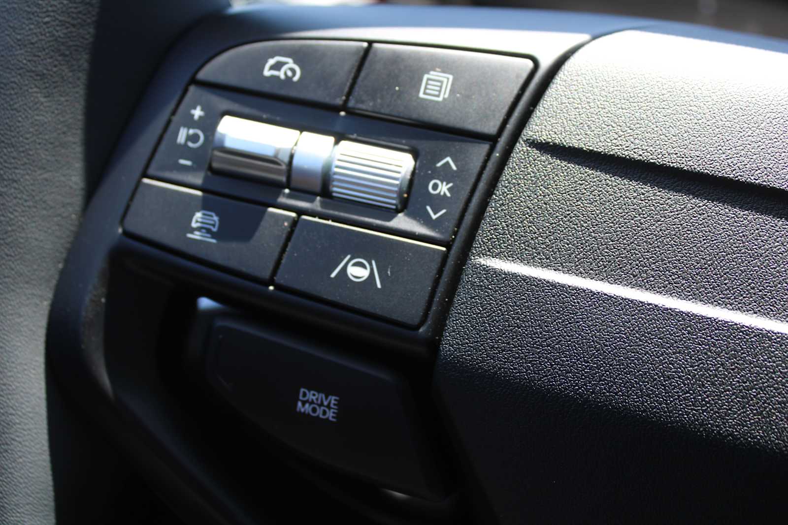 2025 Kia K4 EX photo 46