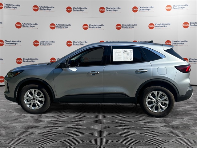 2024 Ford Escape Active photo 2