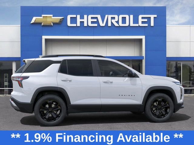2026 Chevrolet Equinox LT photo 2