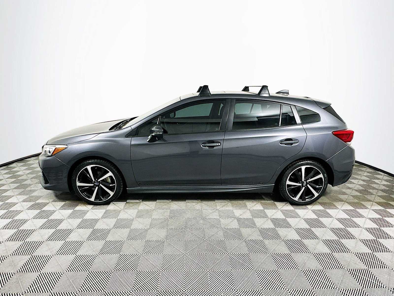 2022 Subaru Impreza Sport photo 4