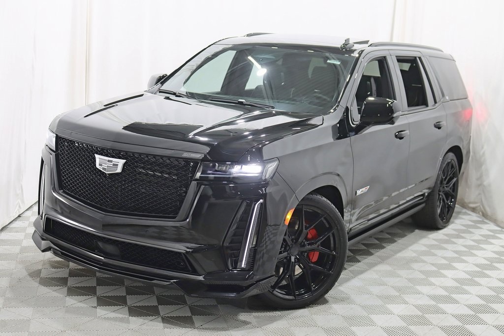2024 Cadillac Escalade V-Series photo 5
