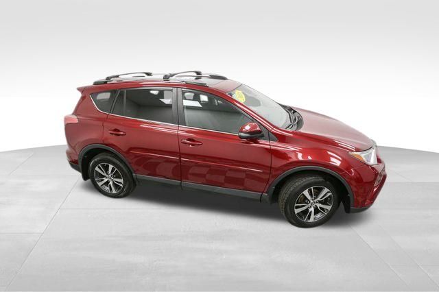 2018 Toyota RAV4 XLE photo 5