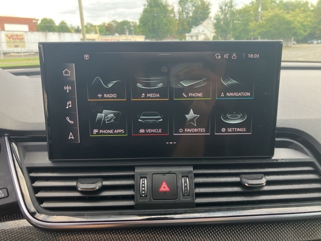 2022 Audi SQ5 Prestige photo 26