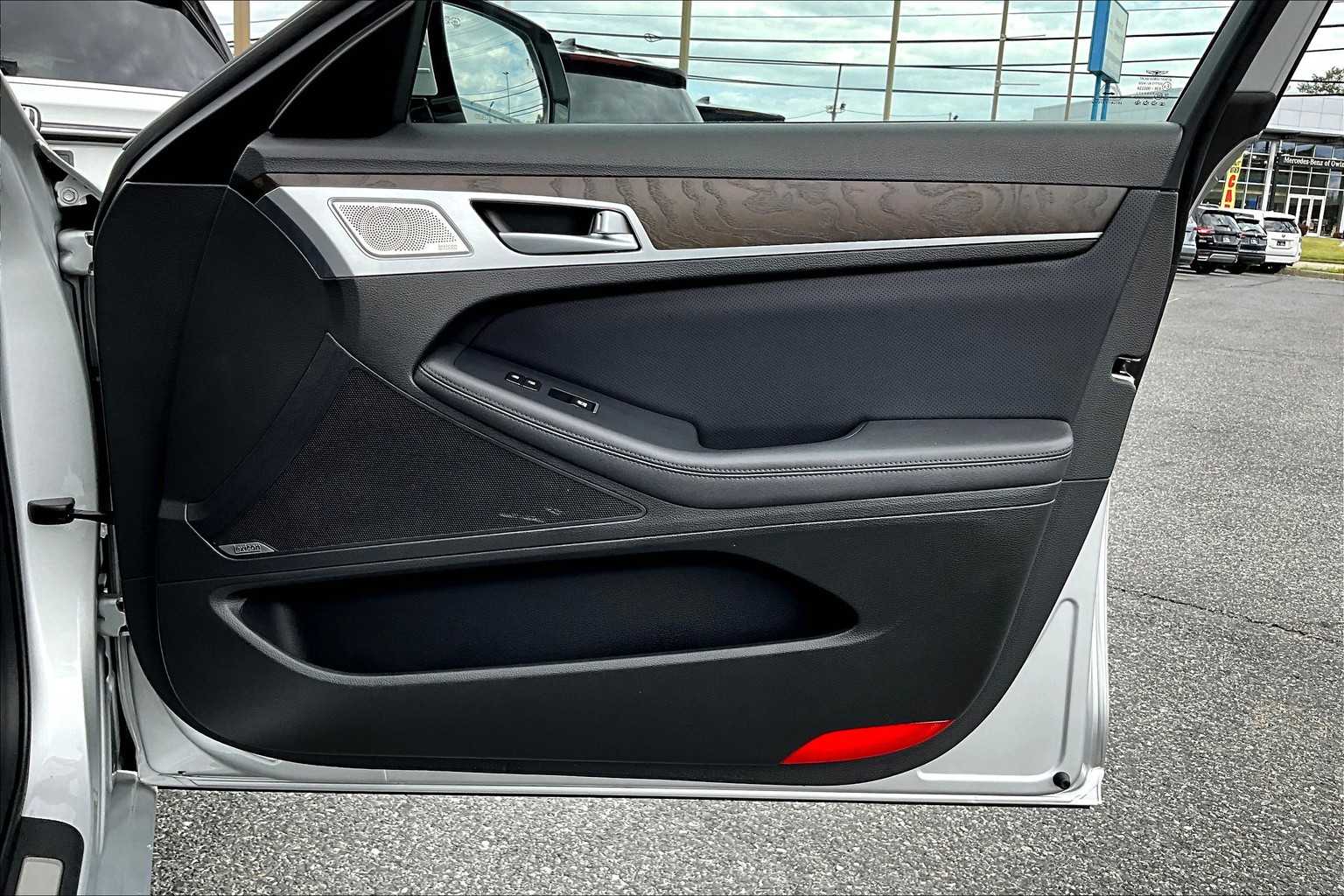 2018 Genesis G80 AWD photo 20