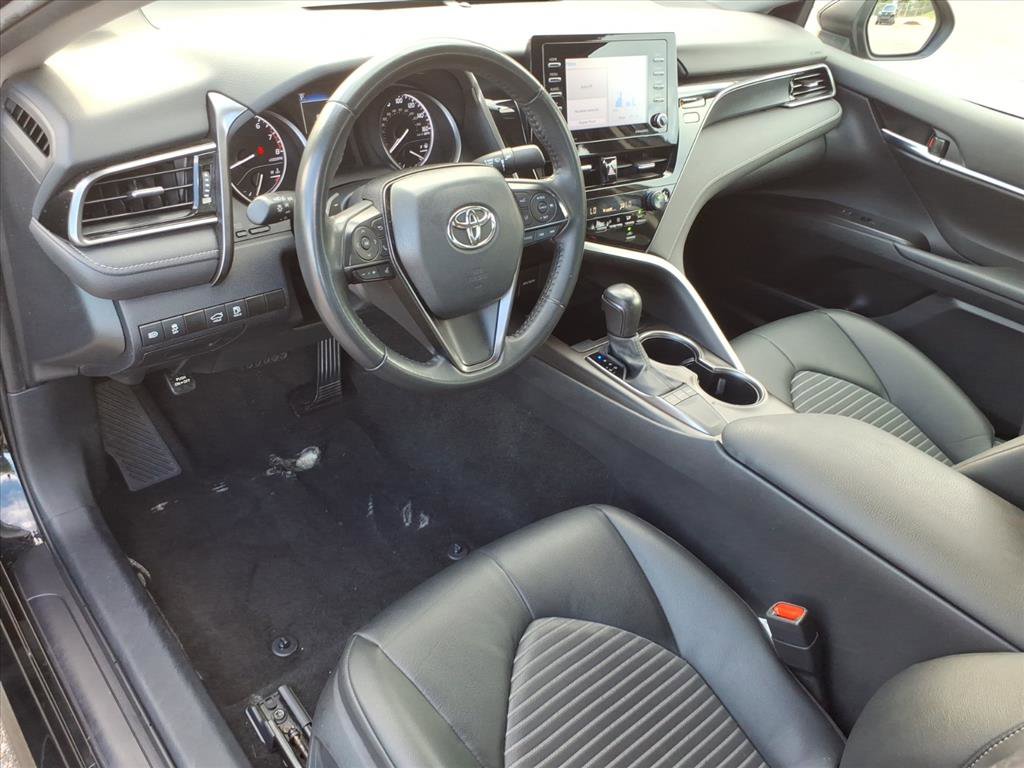 2024 Toyota Camry SE photo 3