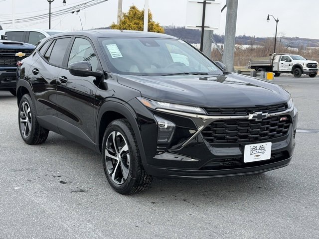 2026 Chevrolet Trax RS's photo