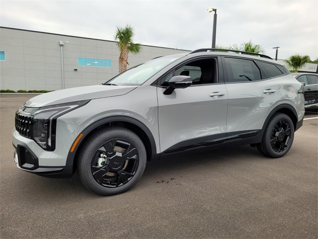 2026 Kia Sportage X-Line photo 3
