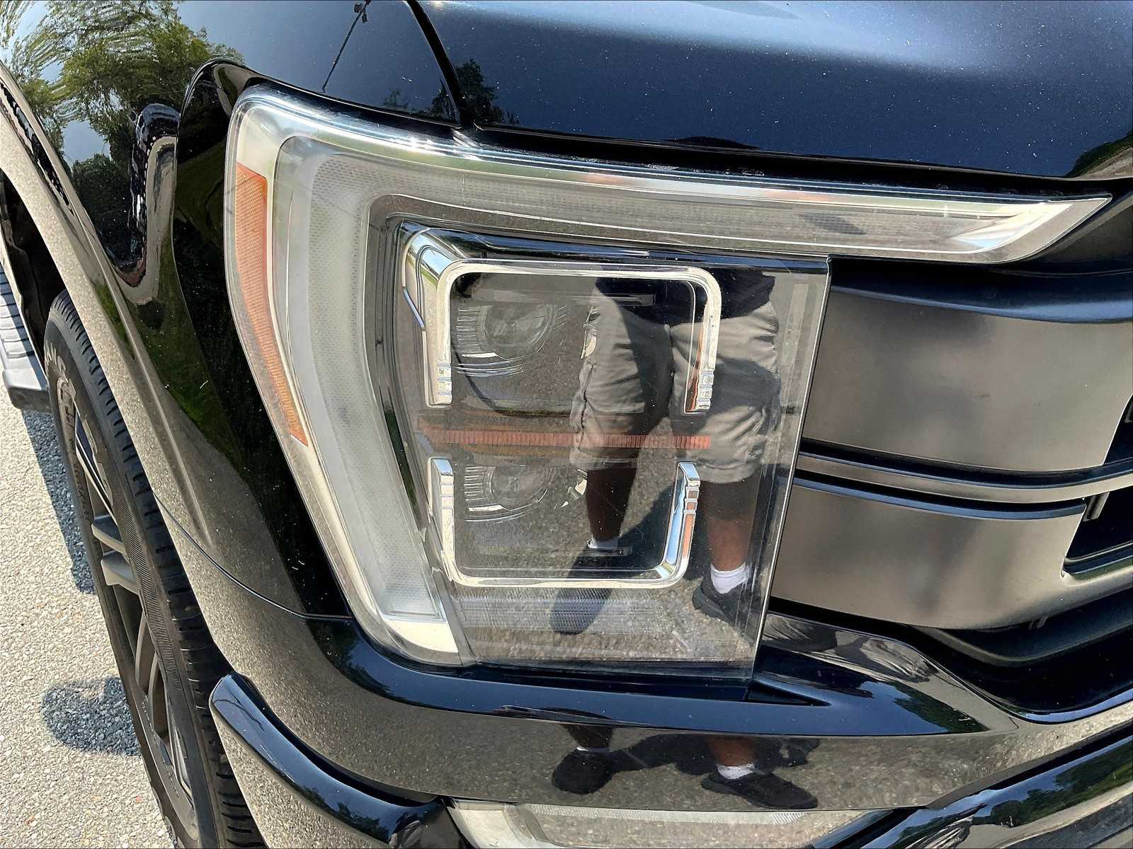 2021 Ford F-150 Lariat photo 30