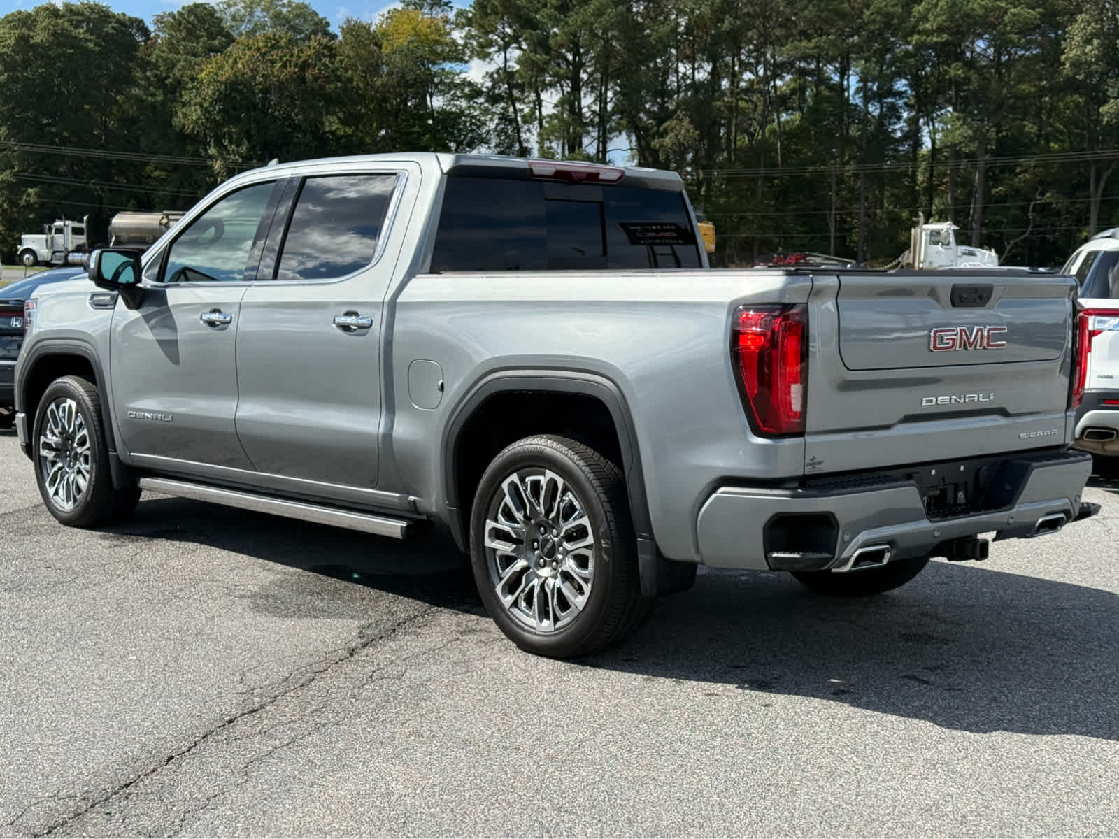 2025 Gmc Sierra 1500 Denali Ultimate photo 3