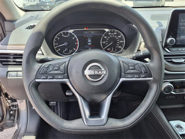2023 Nissan Altima 2.5 SV photo 14