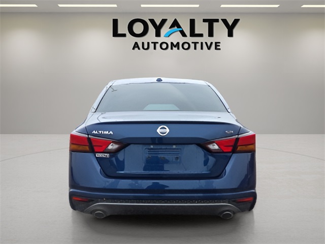 2020 Nissan Altima 2.5 SR photo 3