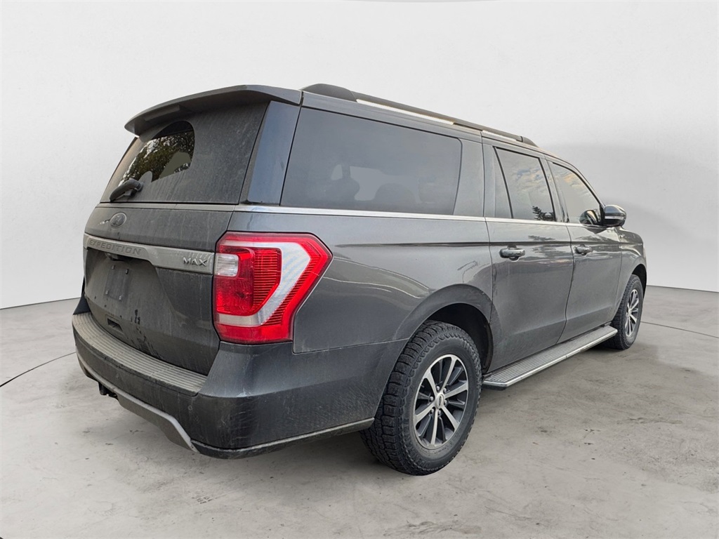 2018 Ford Expedition MAX XLT photo 2