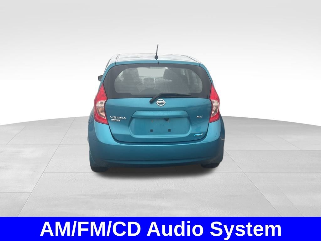 2015 Nissan Versa Note SV photo 3