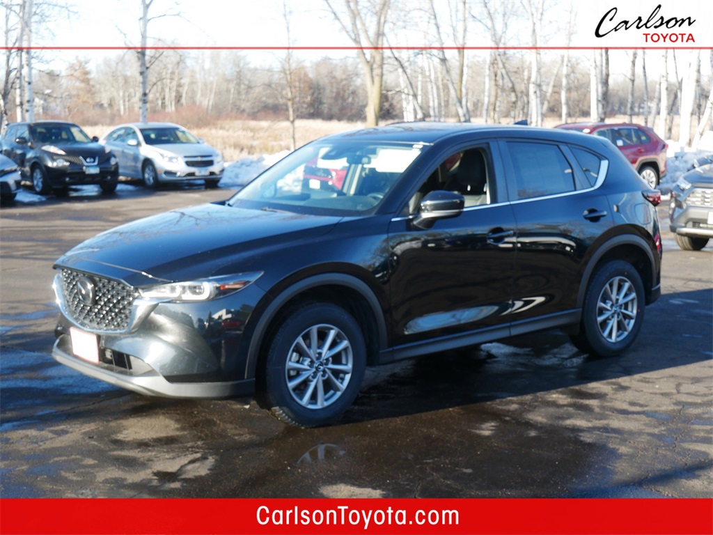 2022 Mazda CX-5 Base's photo