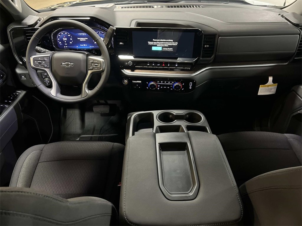 2026 Chevrolet Silverado 1500 RST photo 3