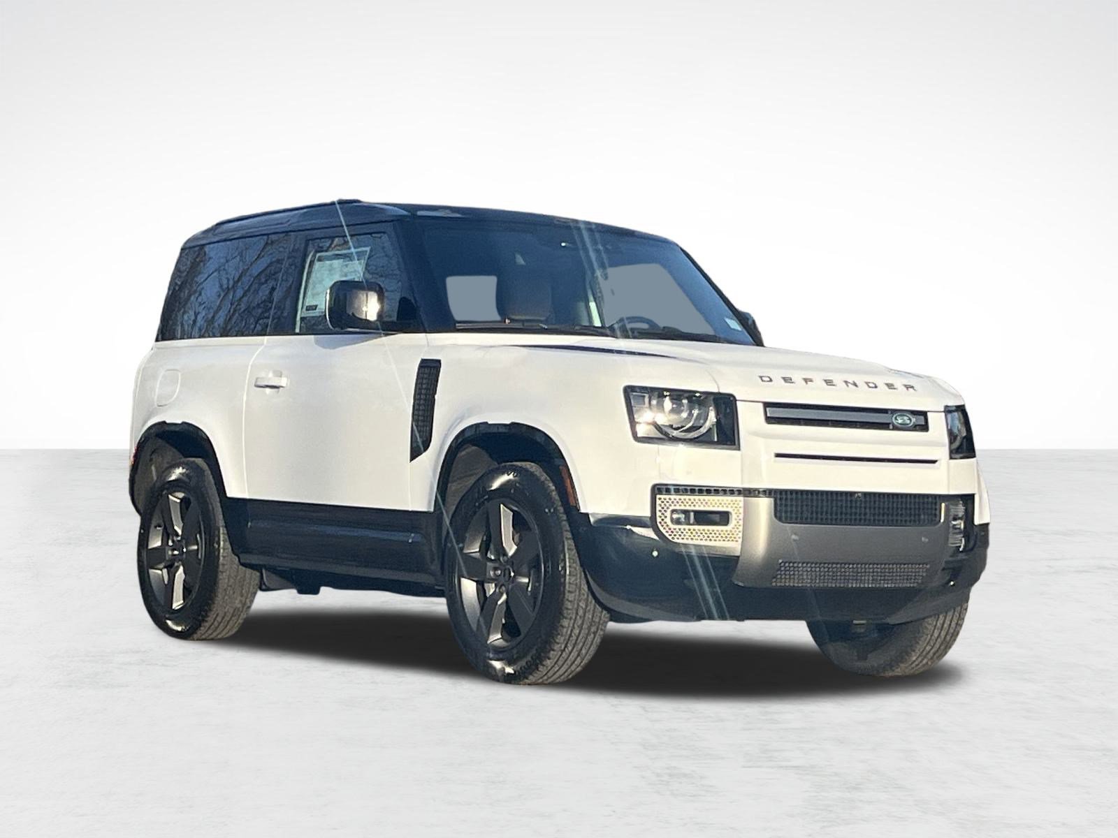 2025 Land Rover Defender 90 X-Dynamic SE photo 4