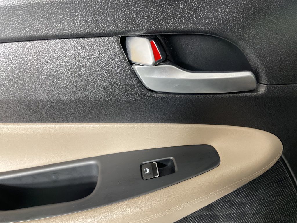 2020 Hyundai Santa Fe SEL photo 34