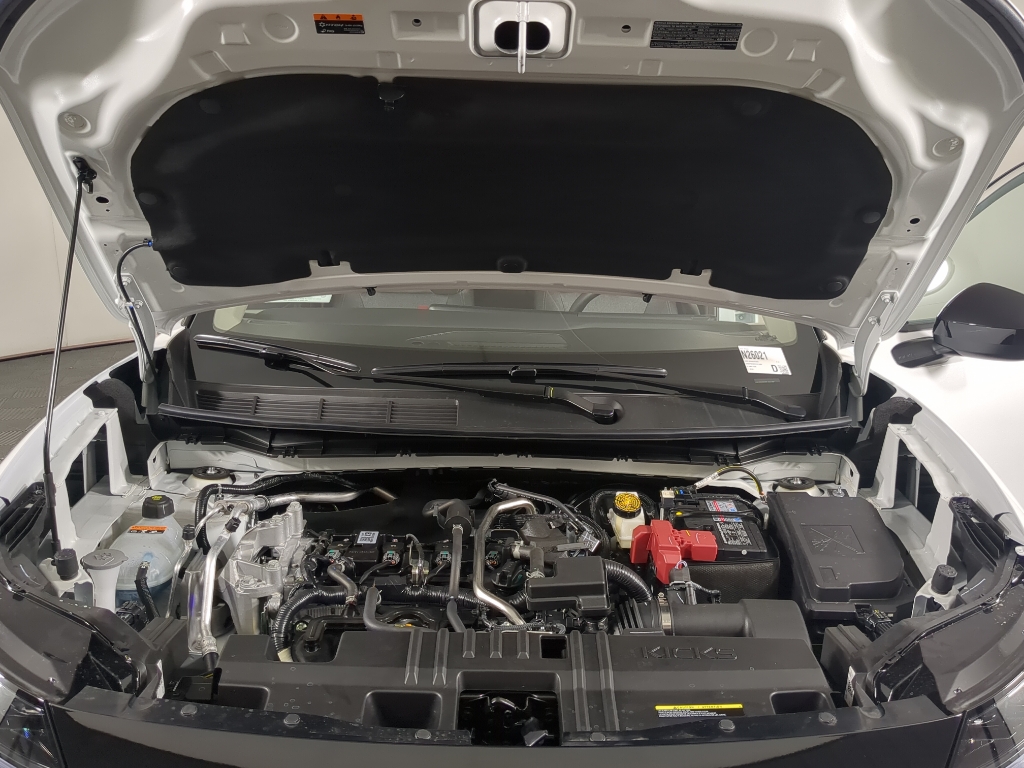2026 Nissan Kicks SV photo 22