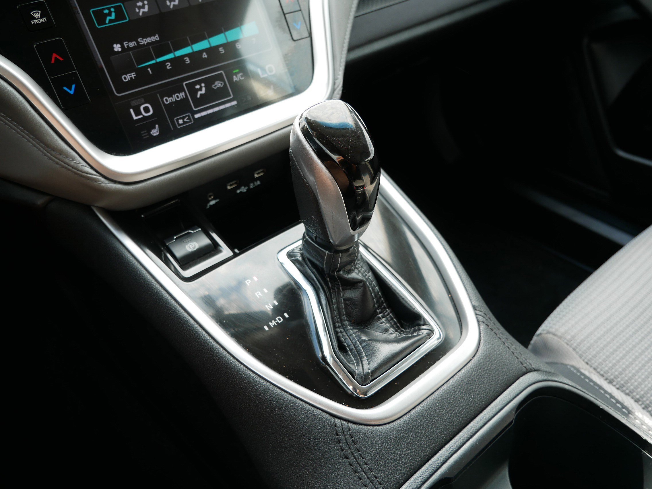 2021 Subaru Outback Premium photo 24