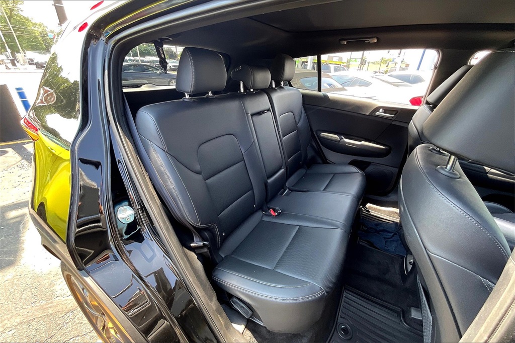 2021 Kia Sportage S Nightfall Edition photo 23