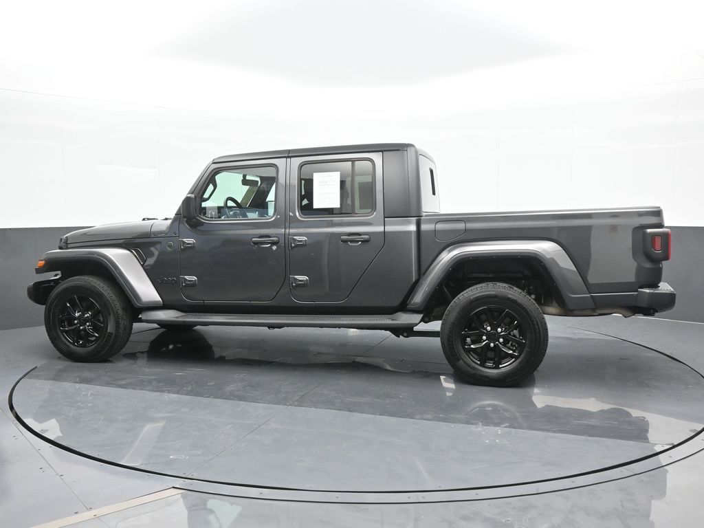 2023 Jeep Gladiator Sport photo 3