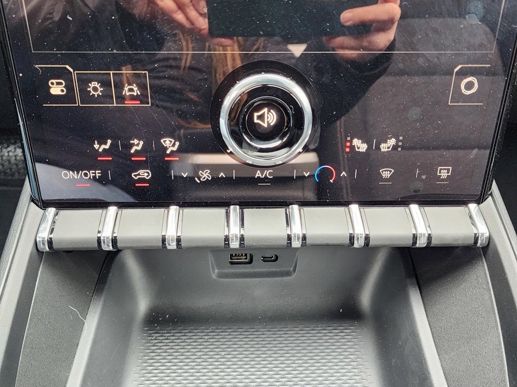 2025 Gmc Terrain photo 26
