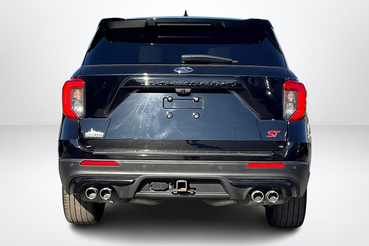 2020 Ford Explorer ST photo 5