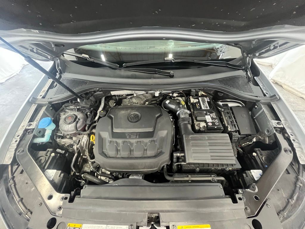 2022 Volkswagen Tiguan S photo 28