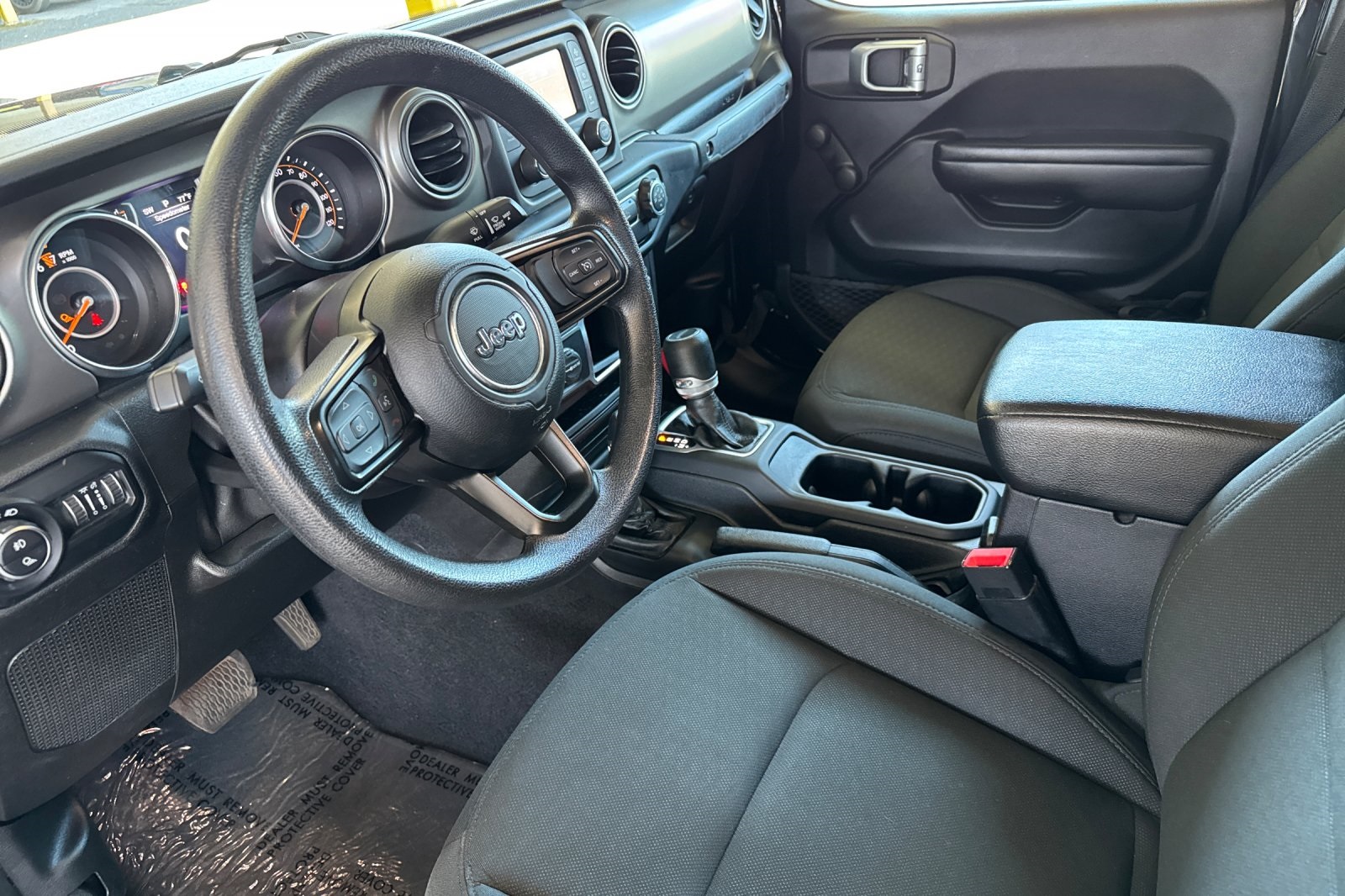 2020 Jeep Gladiator Sport photo 10