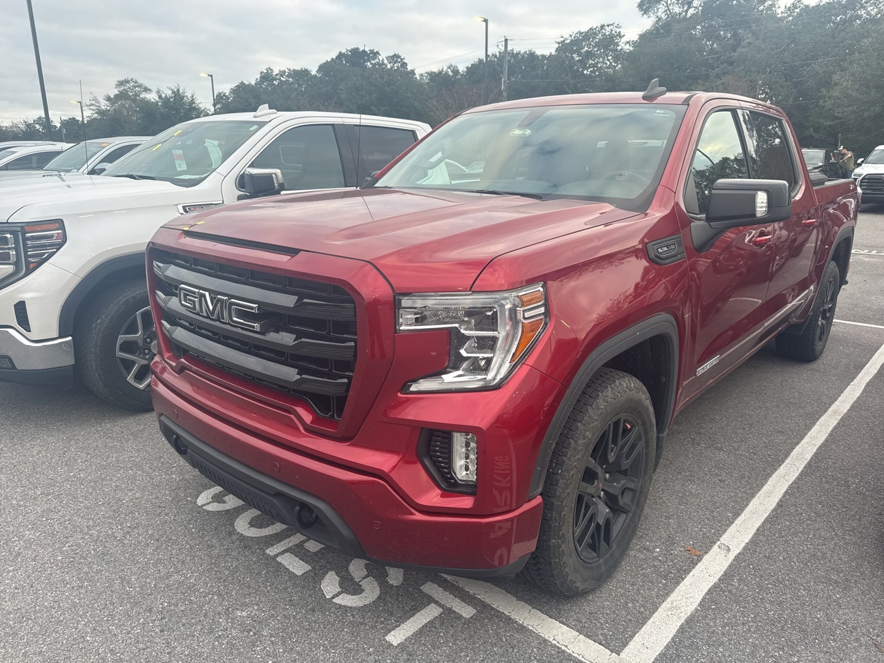 2021 GMC Sierra 1500 Elevation's photo