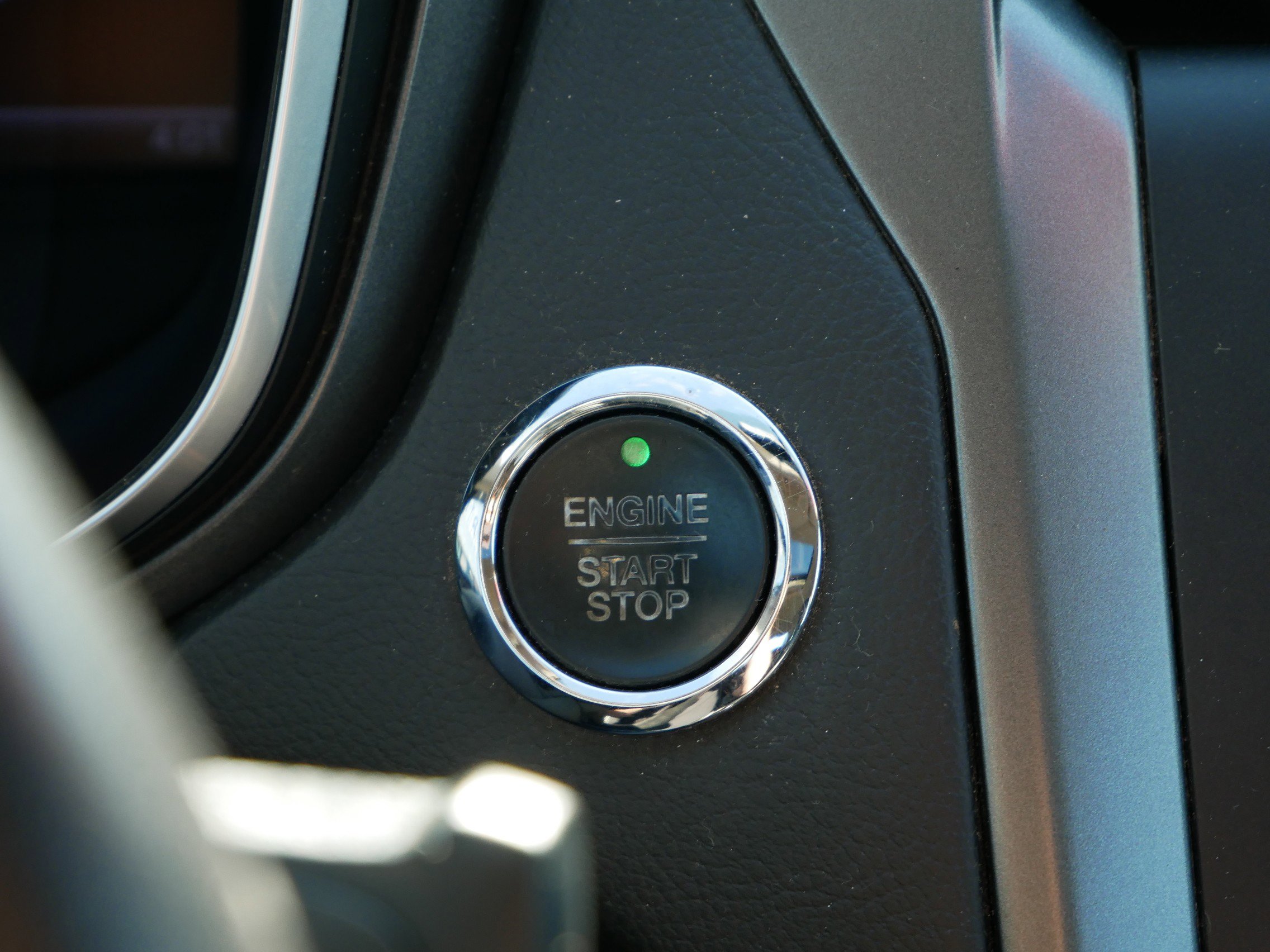 2013 Ford Fusion Titanium photo 23