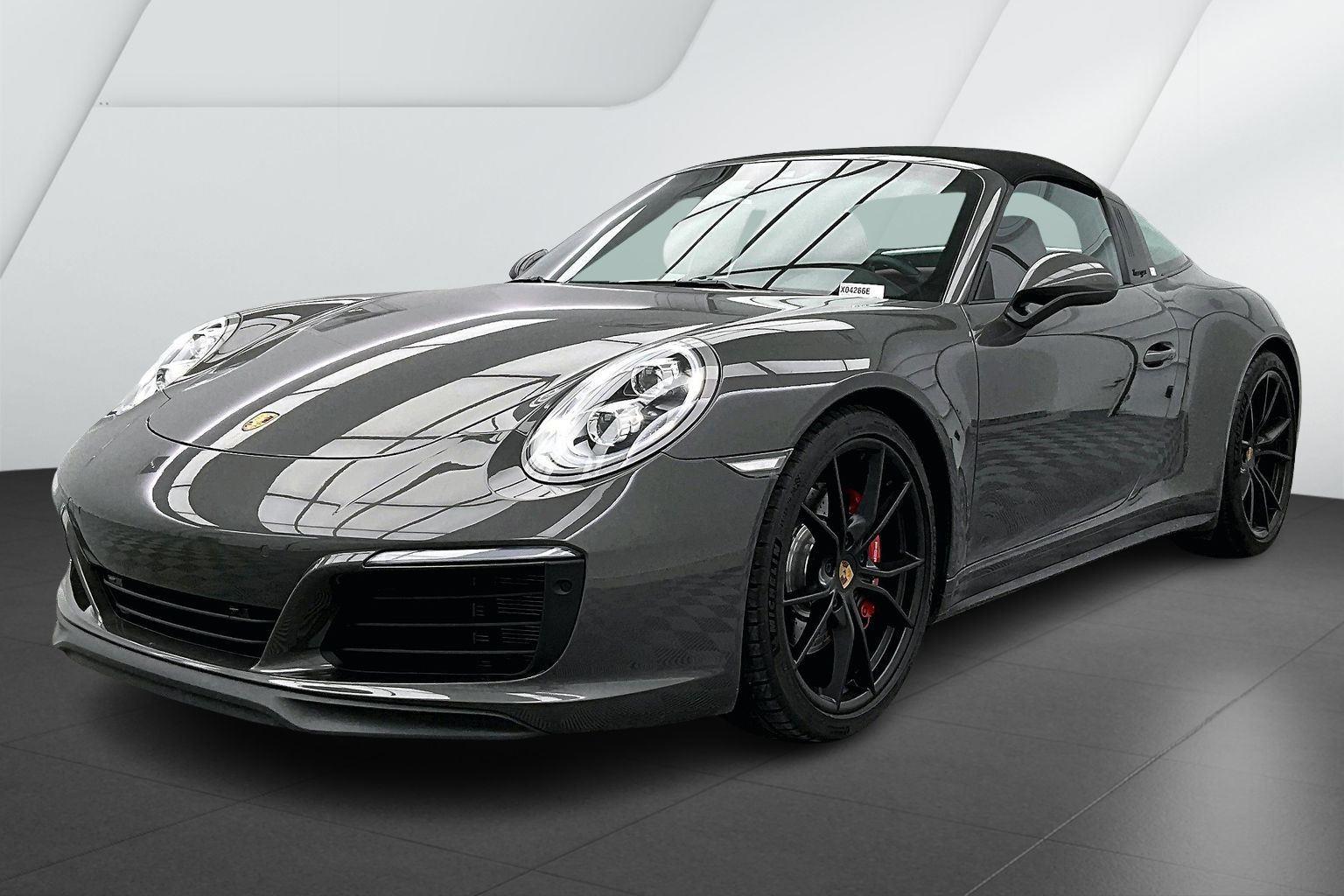 2019 Porsche 911's photo