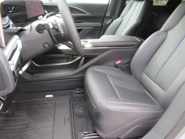 2026 Cadillac Lyriq photo 17