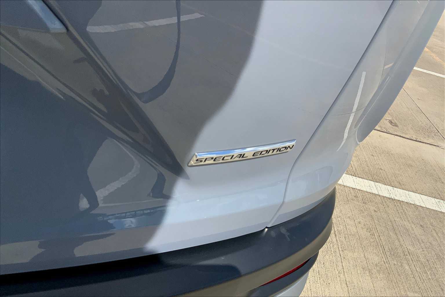 2022 Honda CR-V Special Edition photo 9
