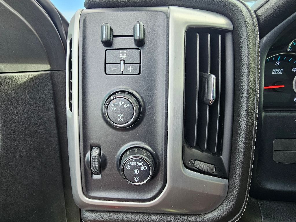 2017 GMC SIERRA - Image 17