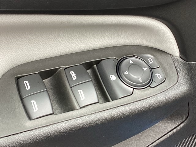 2024 Chevrolet Equinox LS photo 27