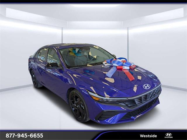 2026 Hyundai Elantra SEL's photo