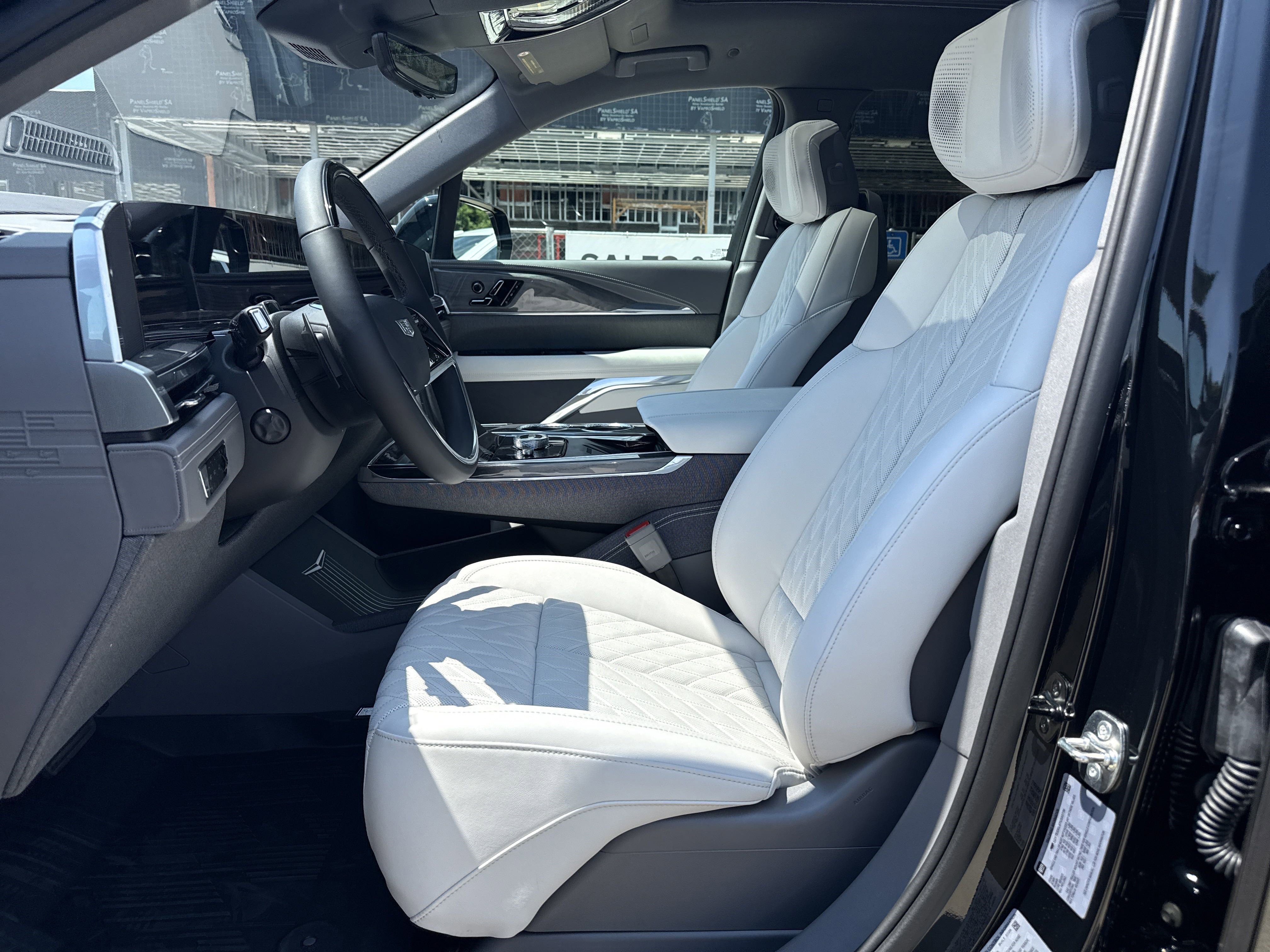 2026 Cadillac Escalade IQ Sport photo 9