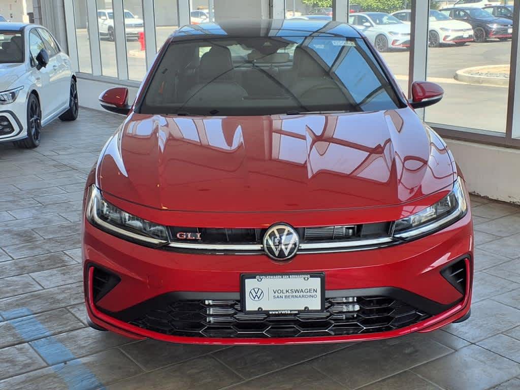 2025 Volkswagen Jetta GLI Autobahn photo 2