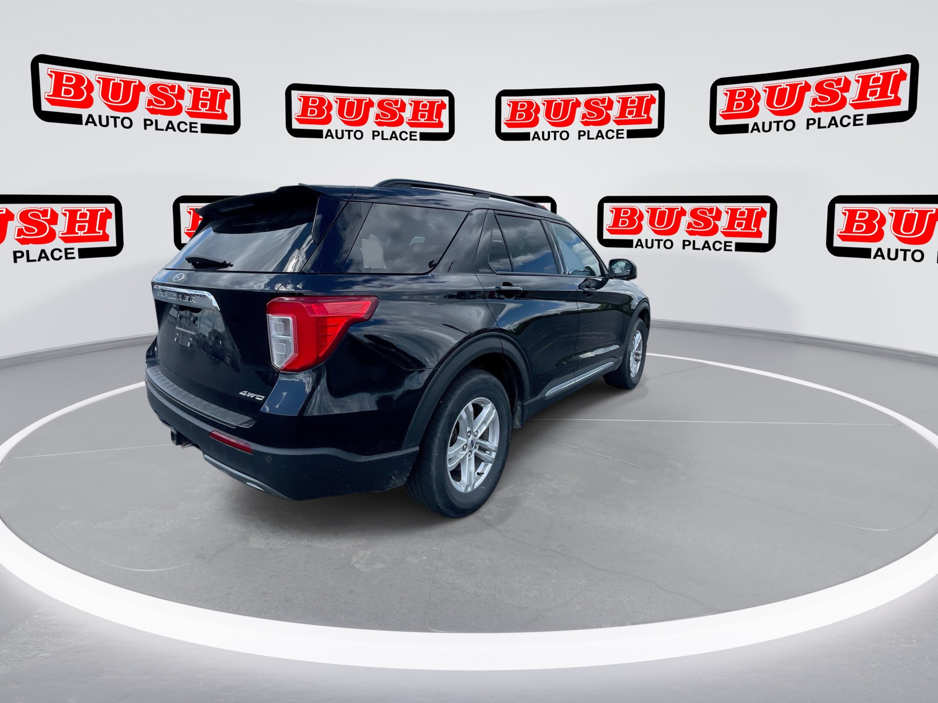 2021 Ford Explorer XLT photo 35