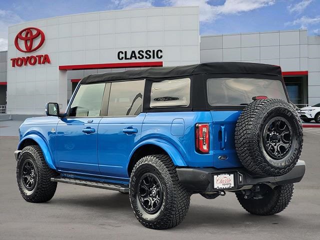 2022 Ford Bronco Outer Banks photo 4