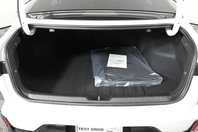 2025 Kia K4 GT-Line photo 10